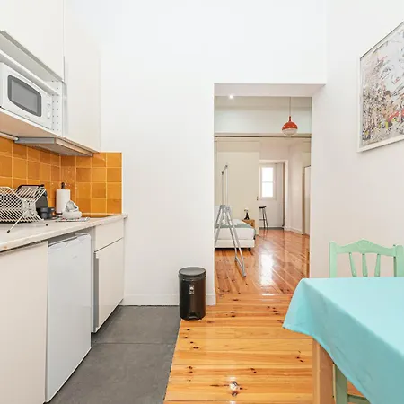 Houze_central In Alcantara *